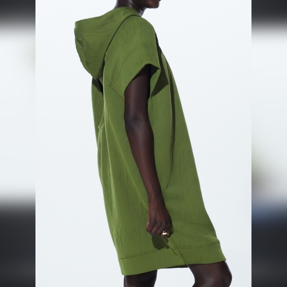 FABLETICS X YITTY Backless Hoodie Sport Dress Cap Sleeve Moss Green - Picture 10 of 10